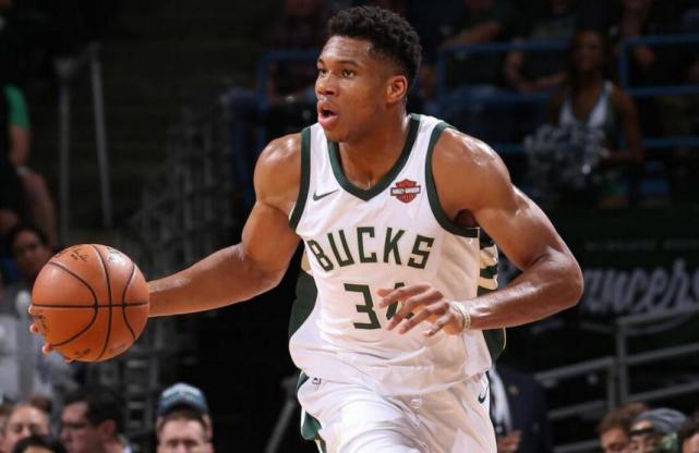 的足球爱好 的足球爱好