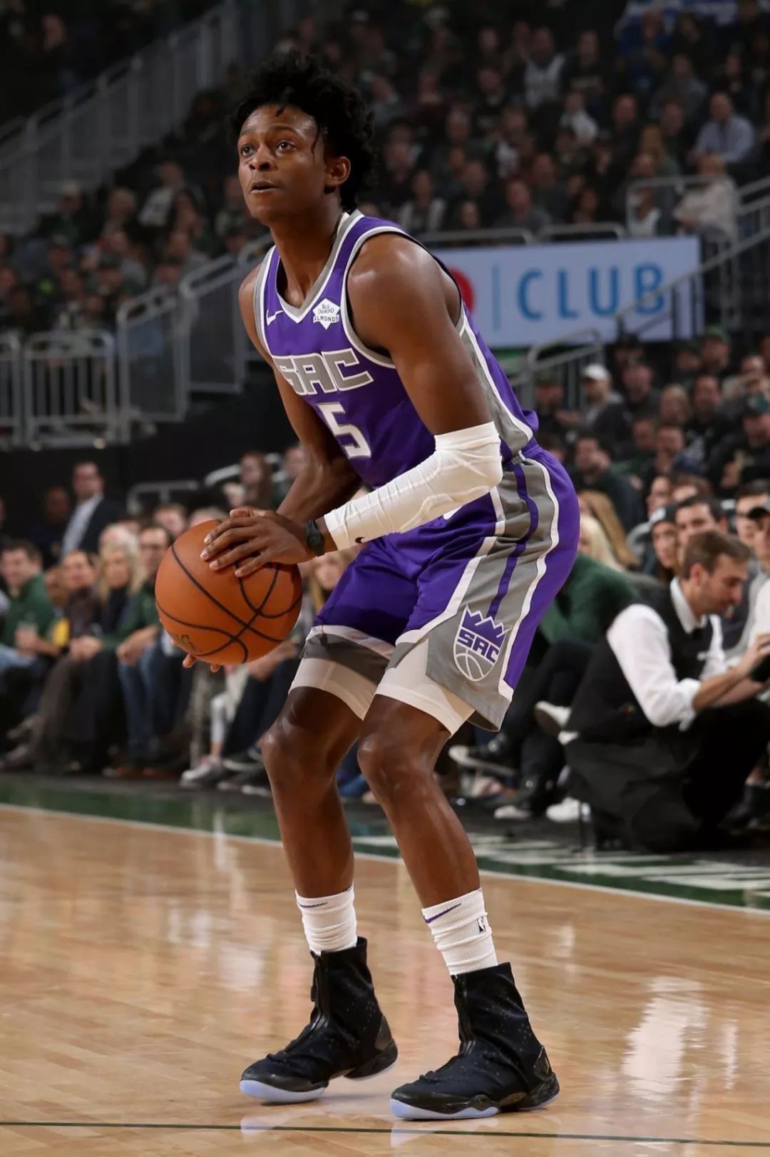 队友们带来 队友们带来