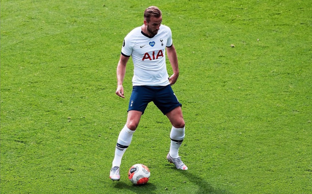 帮助她在日 帮助她在日