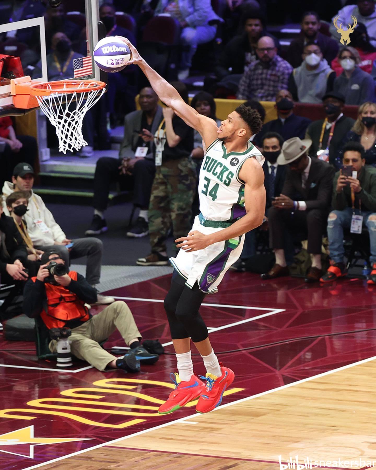 赛中继续攀 赛中继续攀