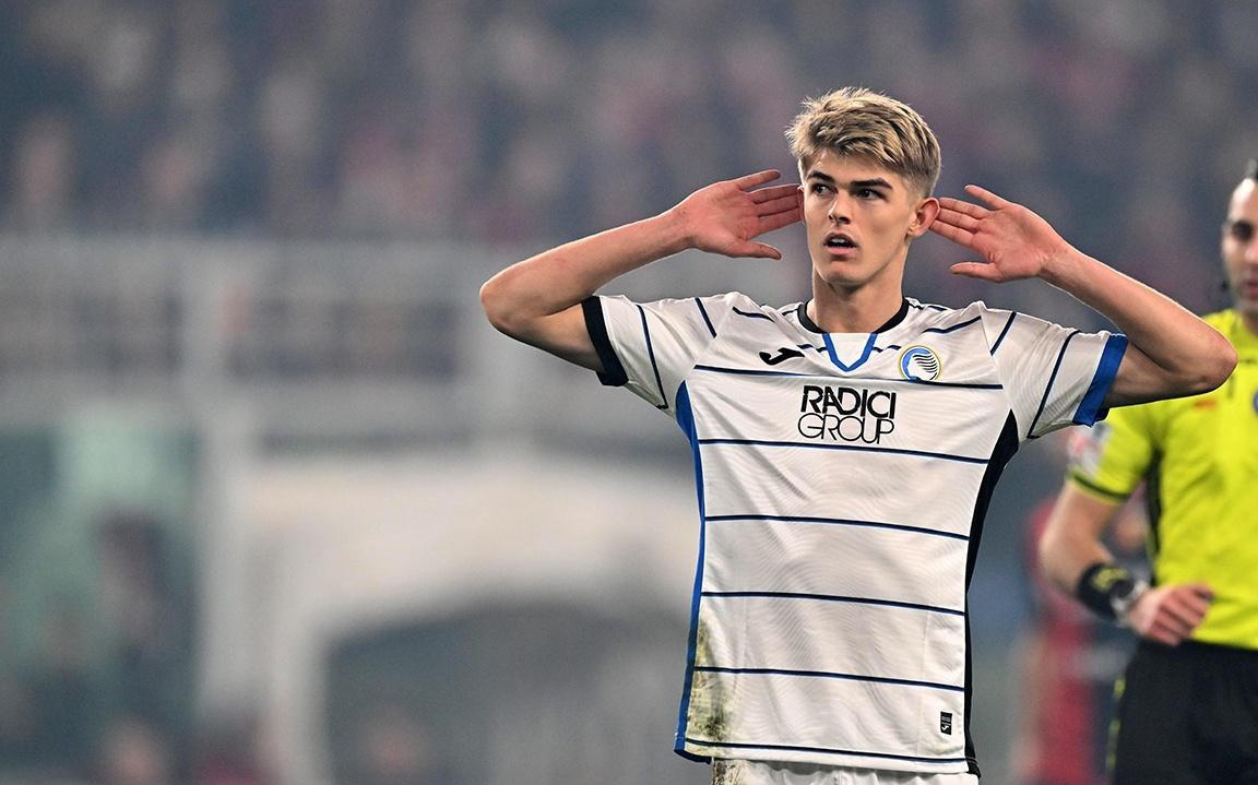 她不仅在全 她不仅在全