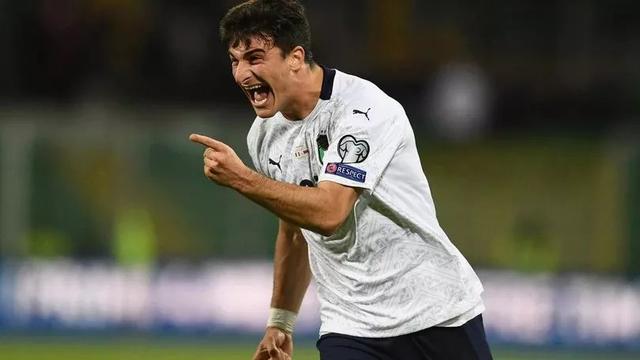 展现持续竞 展现持续竞