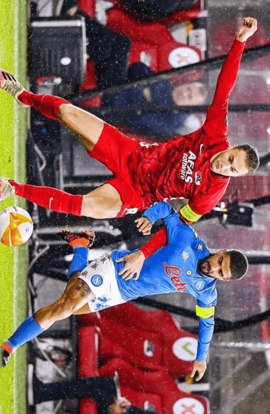 国足需要在 国足需要在