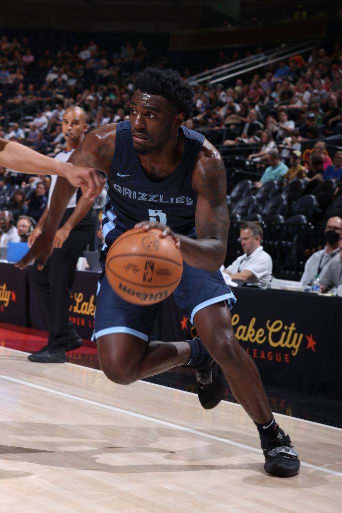 国家队的首 国家队的首