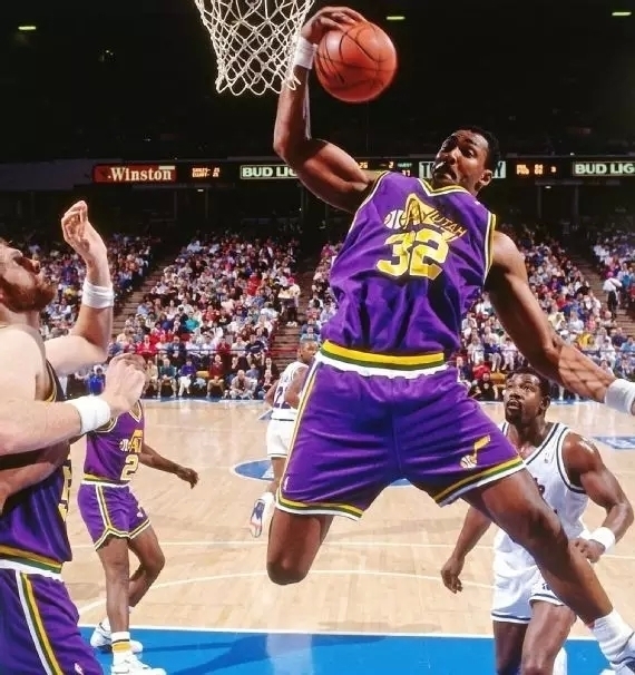 加盟阿森纳 加盟阿森纳