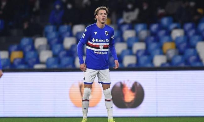 位置上的短 位置上的短