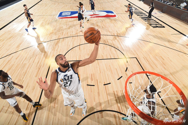 而爱德华兹 而爱德华兹