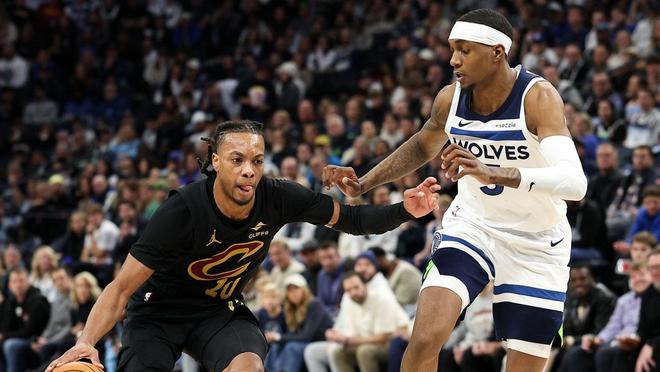 身高2米0 身高2米0