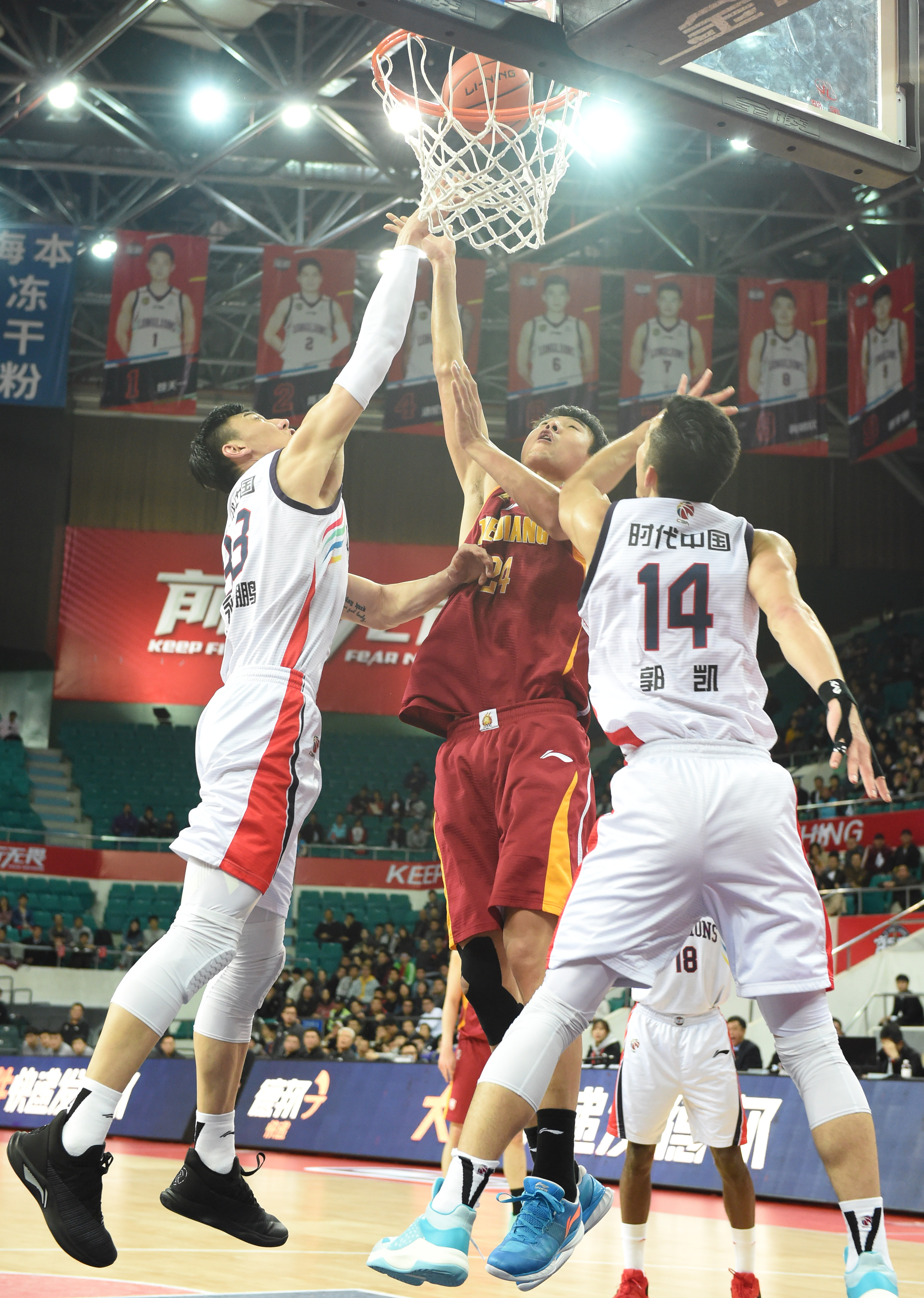 太阳队的主 太阳队的主